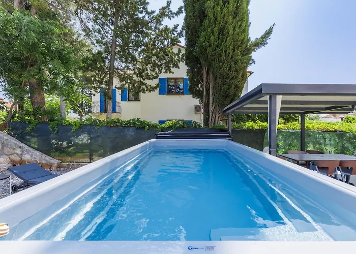 Apartment Meazza-3 By Interhome *