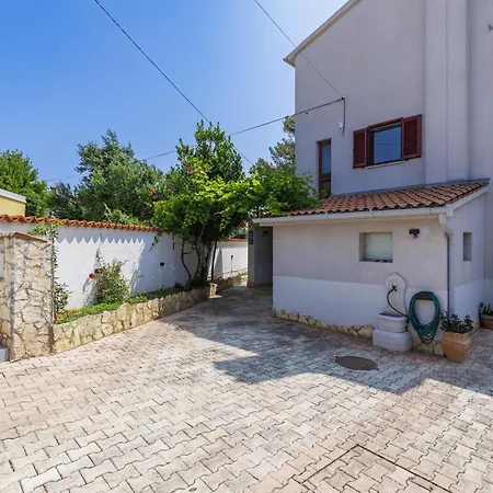 Meazza-3 By Interhome